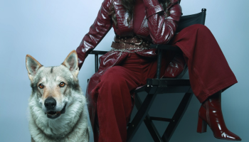 Psí šance představuje charitativní kalendář 2026. Ten letos podpořili Eva Burešová, Martin a Sára Donutilovi či Miroslav Etzler