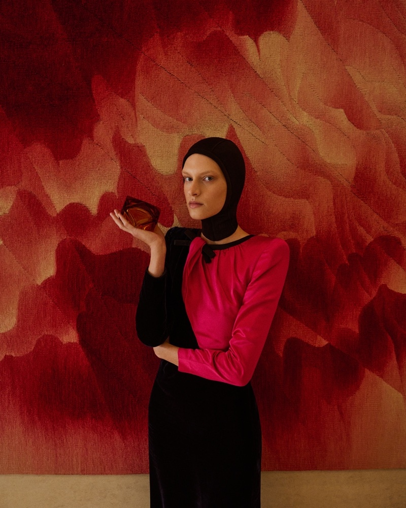 Karolína Čápková v editorialu Vogue Portugal / foto: Andreas Ortner