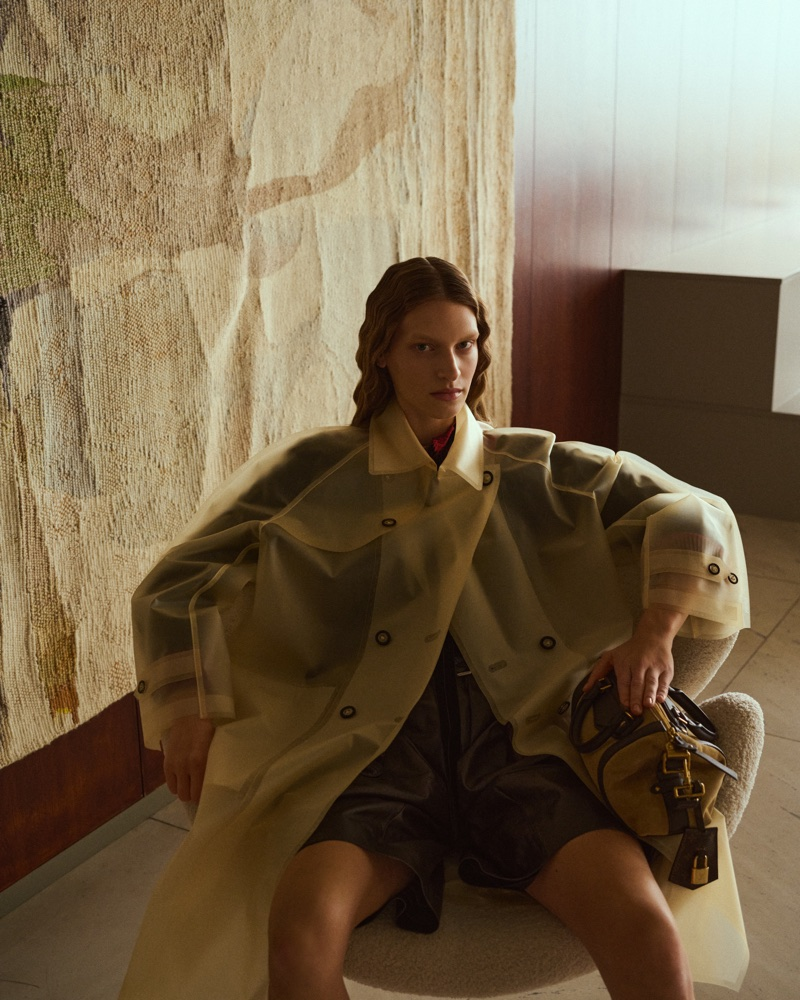 Karolína Čápková v editorialu Vogue Portugal / foto: Andreas Ortner