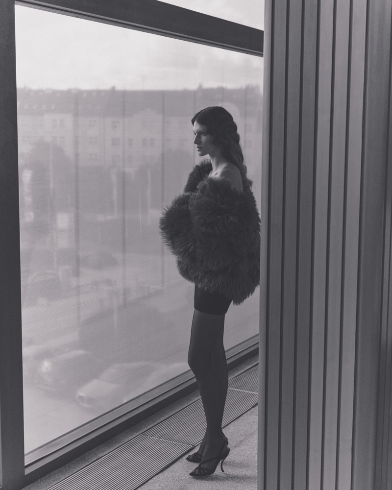 Karolína Čápková v editorialu Vogue Portugal / foto: Andreas Ortner