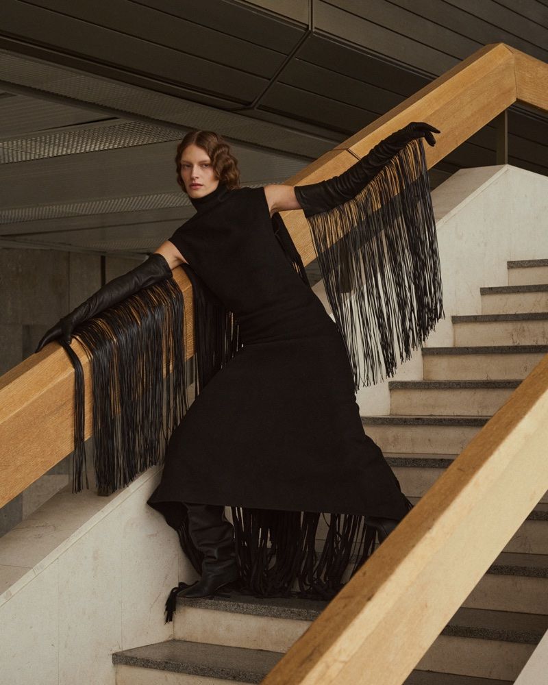 Karolína Čápková v editorialu Vogue Portugal / foto: Andreas Ortner