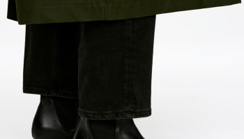 Ani hranaté, ani špičaté. Tyhle boty dokonale padnou k džínám