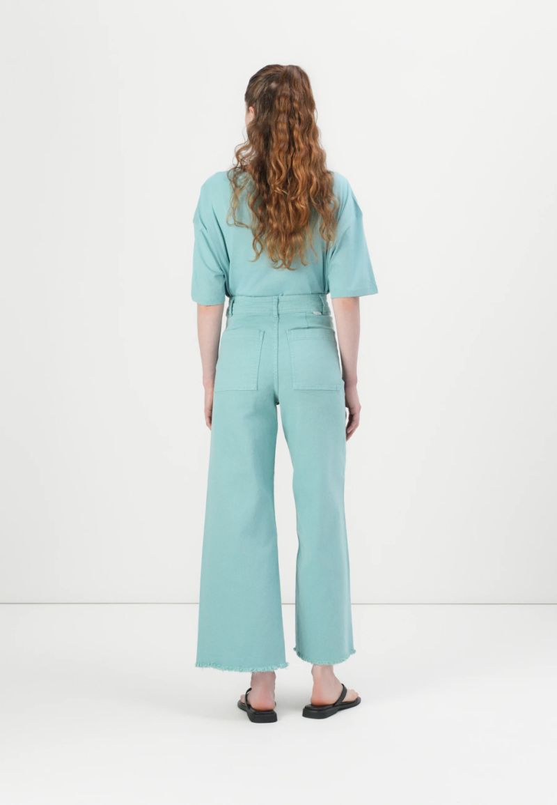 Zalando - Billabong FREE FALL - Široké džíny - misty blue 1.238 Kč