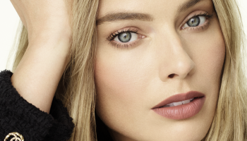 Margot Robbie tváří limitované edice rtěnky Chanel ROUGE ALLURE VELVET