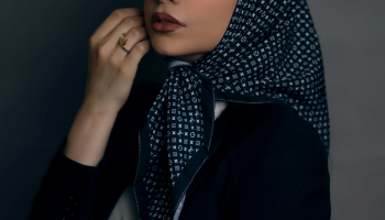 Potištěné hidžáby jako módní manifest: Barva, vzor a hrdost