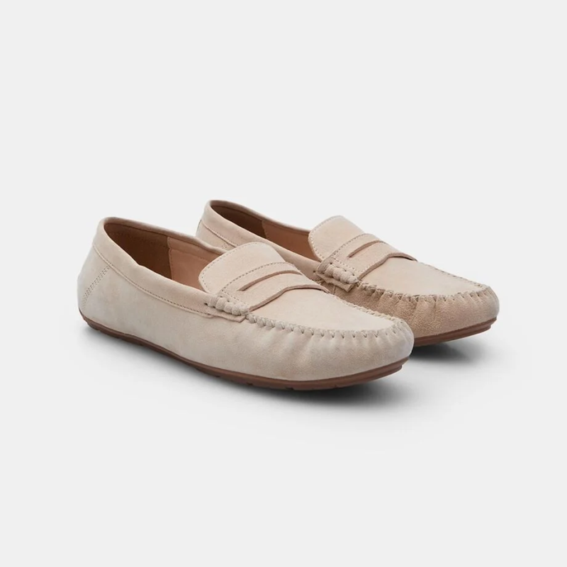 Semišové dámské mokasíny Baťa 1.499 Kč