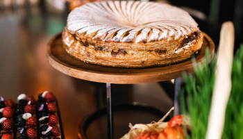 Velikonoce s podpisem Four Seasons: jaro, tradice a elegantní brunch